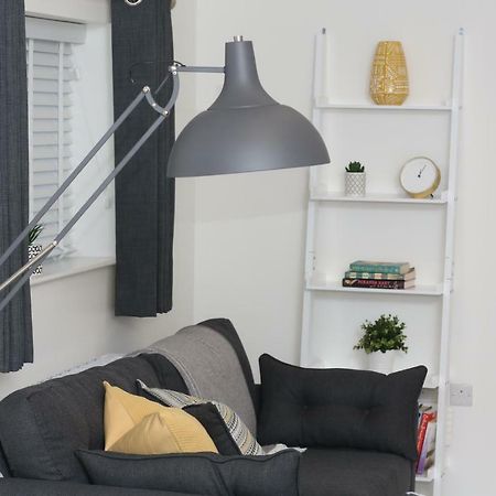 East Bridge Apartments Enniskillen Esterno foto